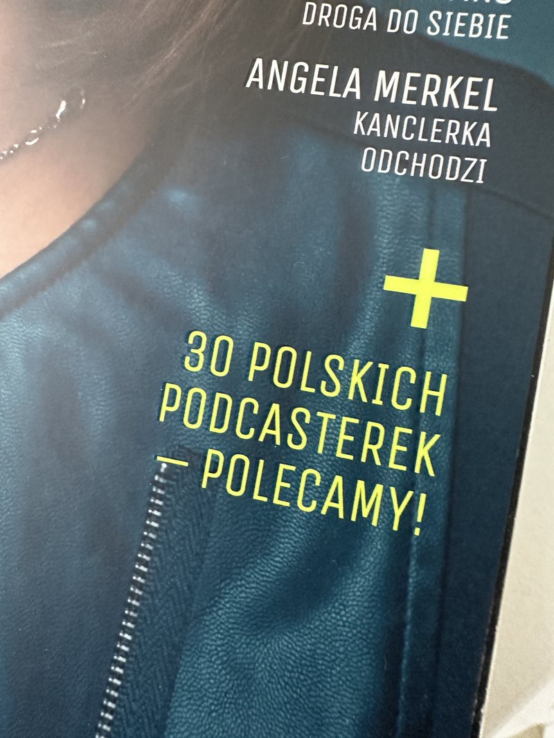 Okładka Forbes Women z zestawieniem 30 polecanych polskich podcasterek, w którym znalazła się Ola Gościniak